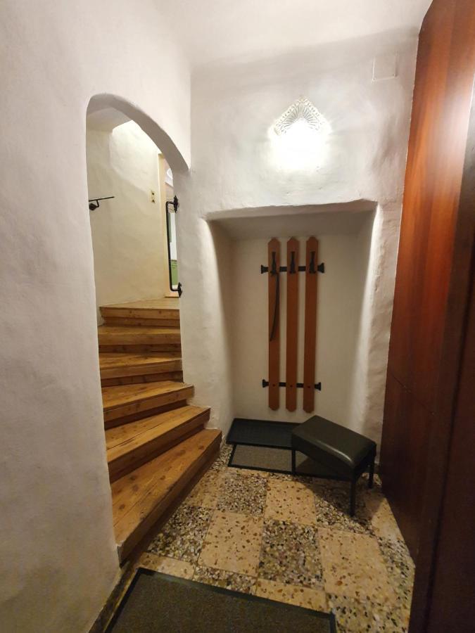 Gasthof Gruener Baum Kirchberg am Wechsel Buitenkant foto